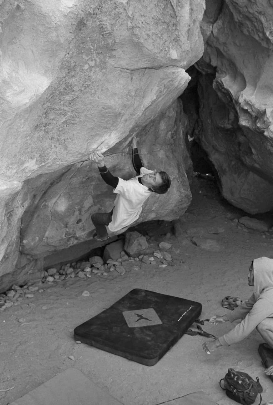 Cody, with a last minute send of Last Dance (V9). Photo credit: Jason Morgan