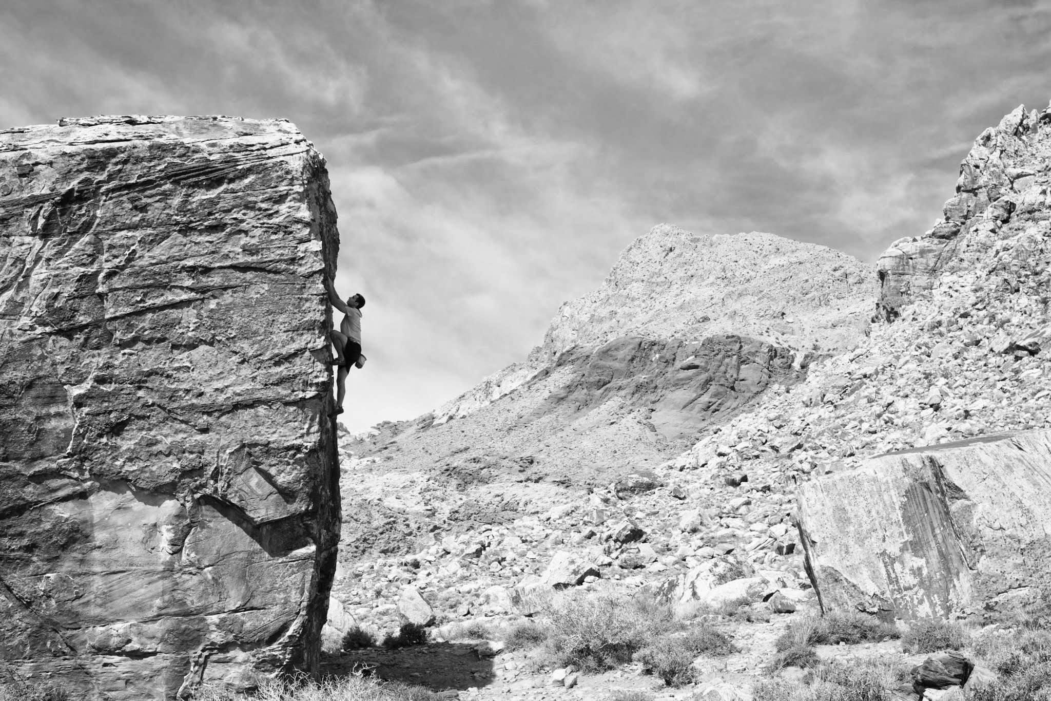 Eden, warming down on the shady Perfect Poser, (V1)