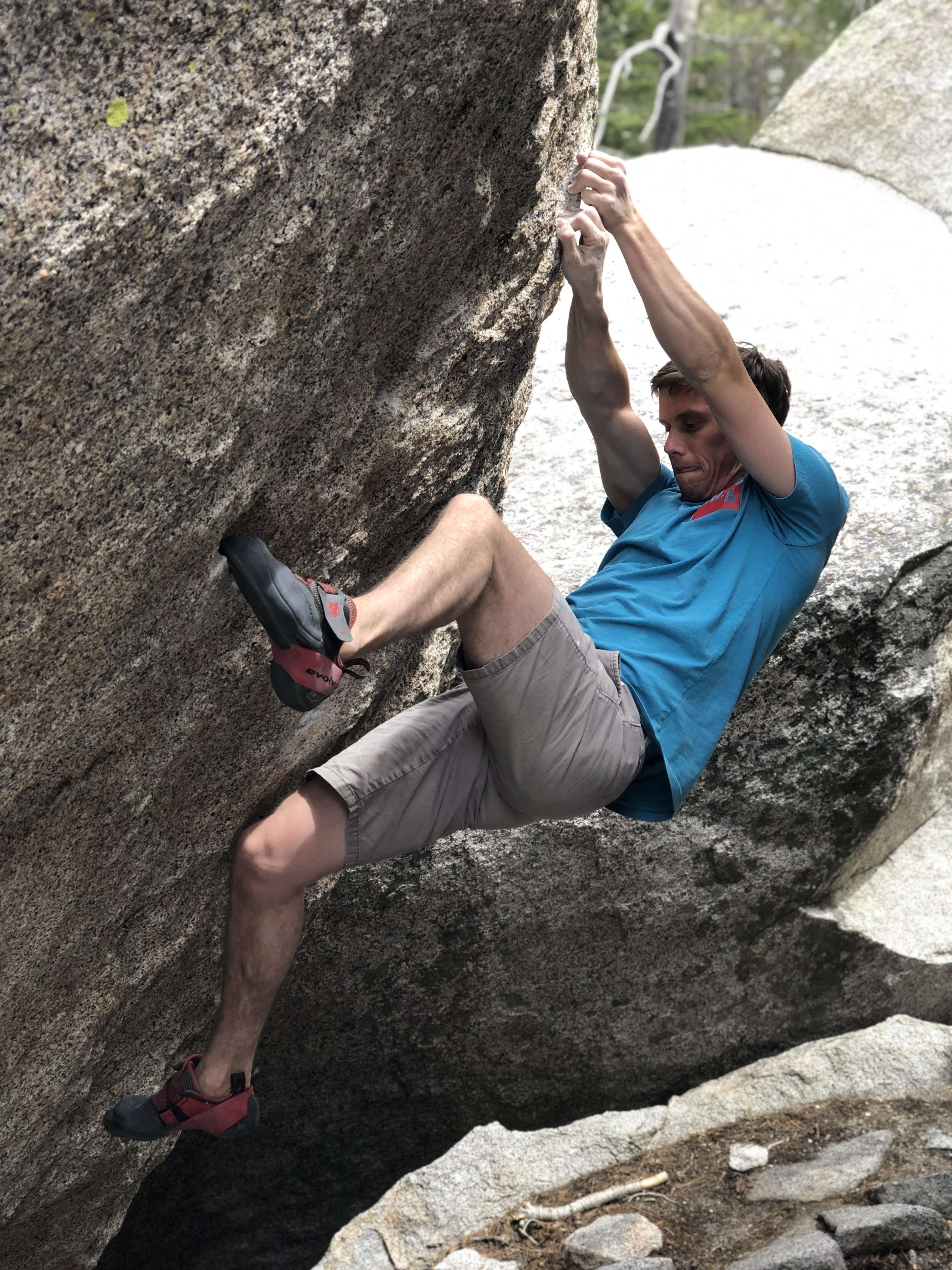 Cody sending Fly, Robin Fly (V6/7?)